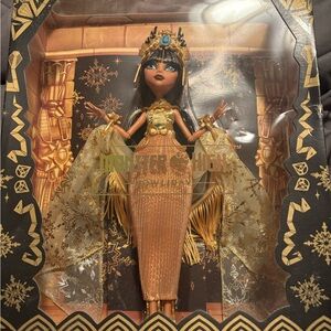 Monster High Cleo De Nile Howliday doll